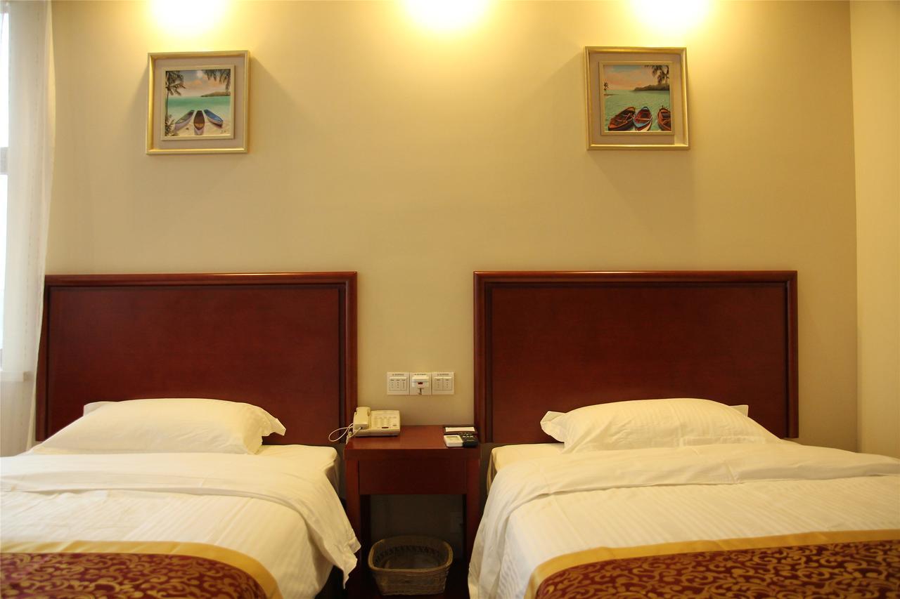 Greentree Inn Xinjiang Fukang Fukang Business Hotel Changji Buitenkant foto