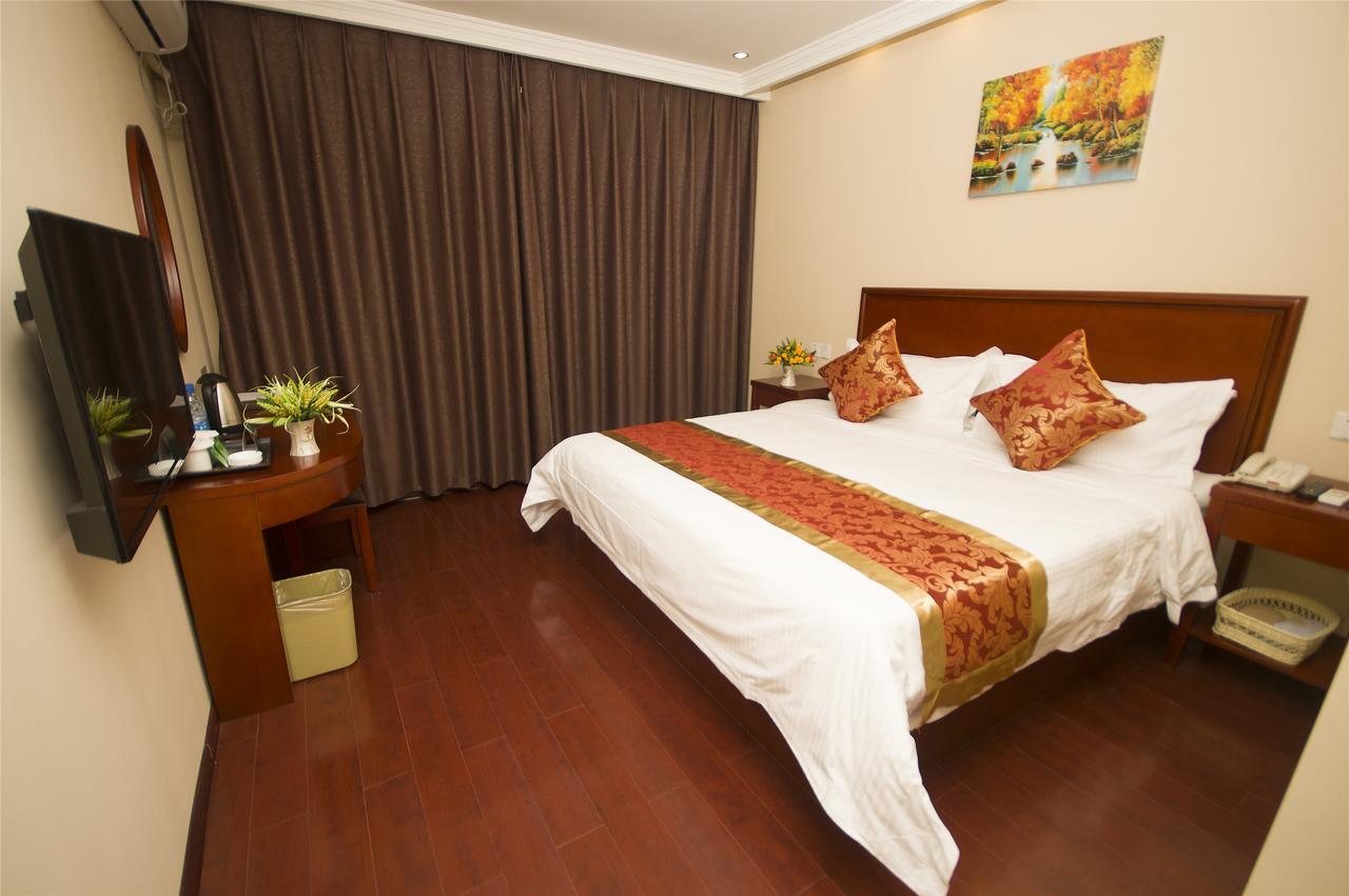 Greentree Inn Xinjiang Fukang Fukang Business Hotel Changji Buitenkant foto